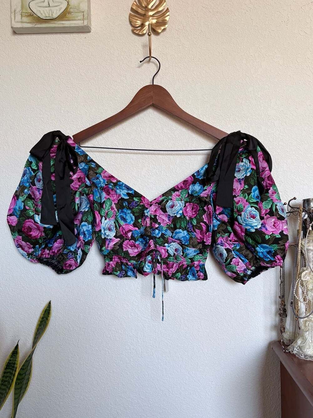 For Love & Lemons Maggie Top Size XXS Black Floral Puff Sleeve Crop